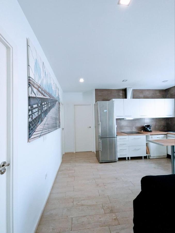 M-Odern Apartment Севиля Екстериор снимка