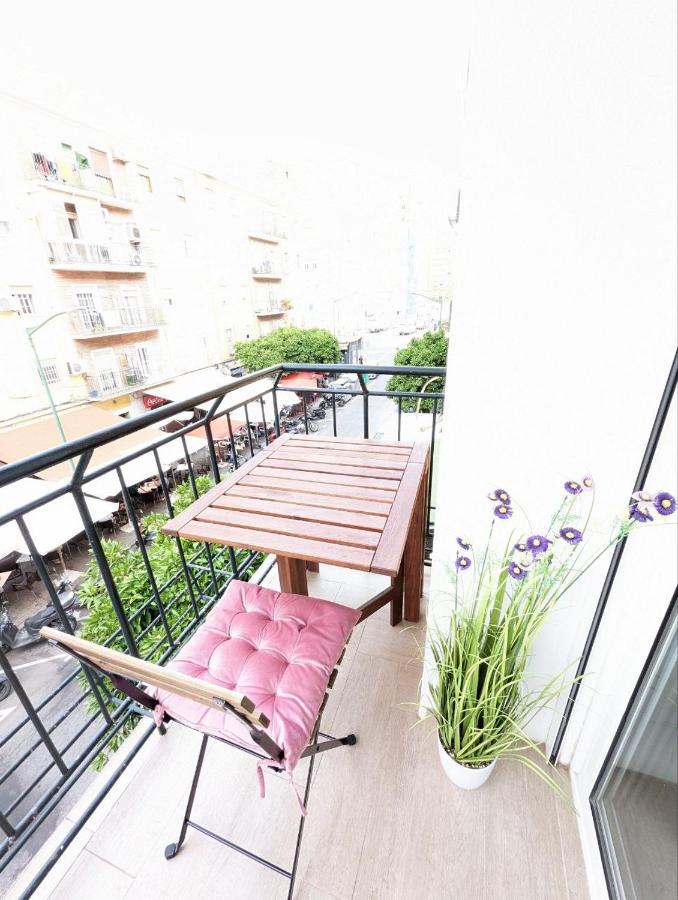 M-Odern Apartment Севиля Екстериор снимка