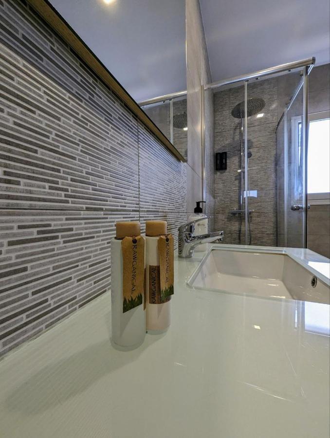 M-Odern Apartment Севиля Екстериор снимка